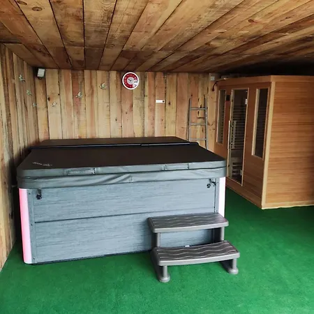 D'hotes Les Sables Blancs ベッド・アンド・ブレックファスト サン・ジュリアン・アン・ボルヌ