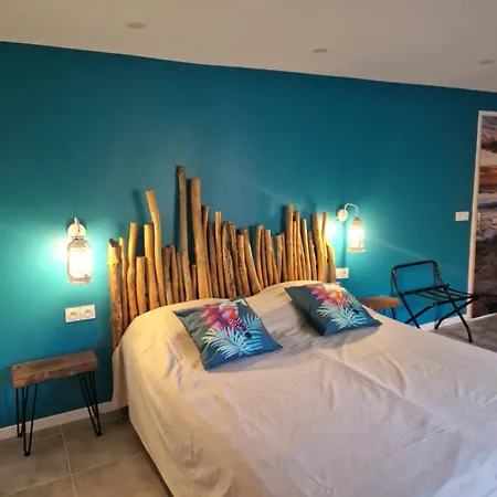 D'hotes Les Sables Blancs ベッド・アンド・ブレックファスト 4*