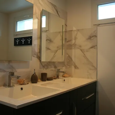 ベッド・アンド・ブレックファスト D'hotes Les Sables Blancs 4*