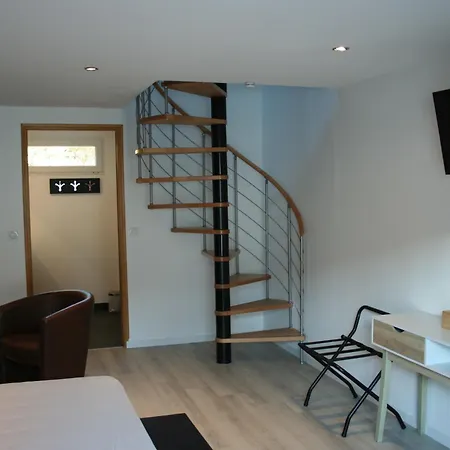 فندق مبيت وإفطار D'hotes Les Sables Blancs سان جوليان-أون-بورن