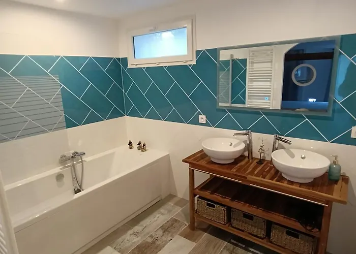 לינה וארוחת בוקר D'hotes Les Sables Blancs סן-ז'וליין-אן-בורן